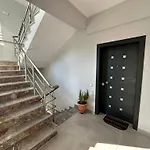 Modern City Suite