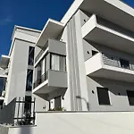 Modern City Suite